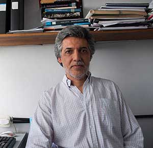 Dr. Arturo Romano